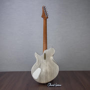 Eastman Offset '63 Electric Guitar - Shoreline Gold