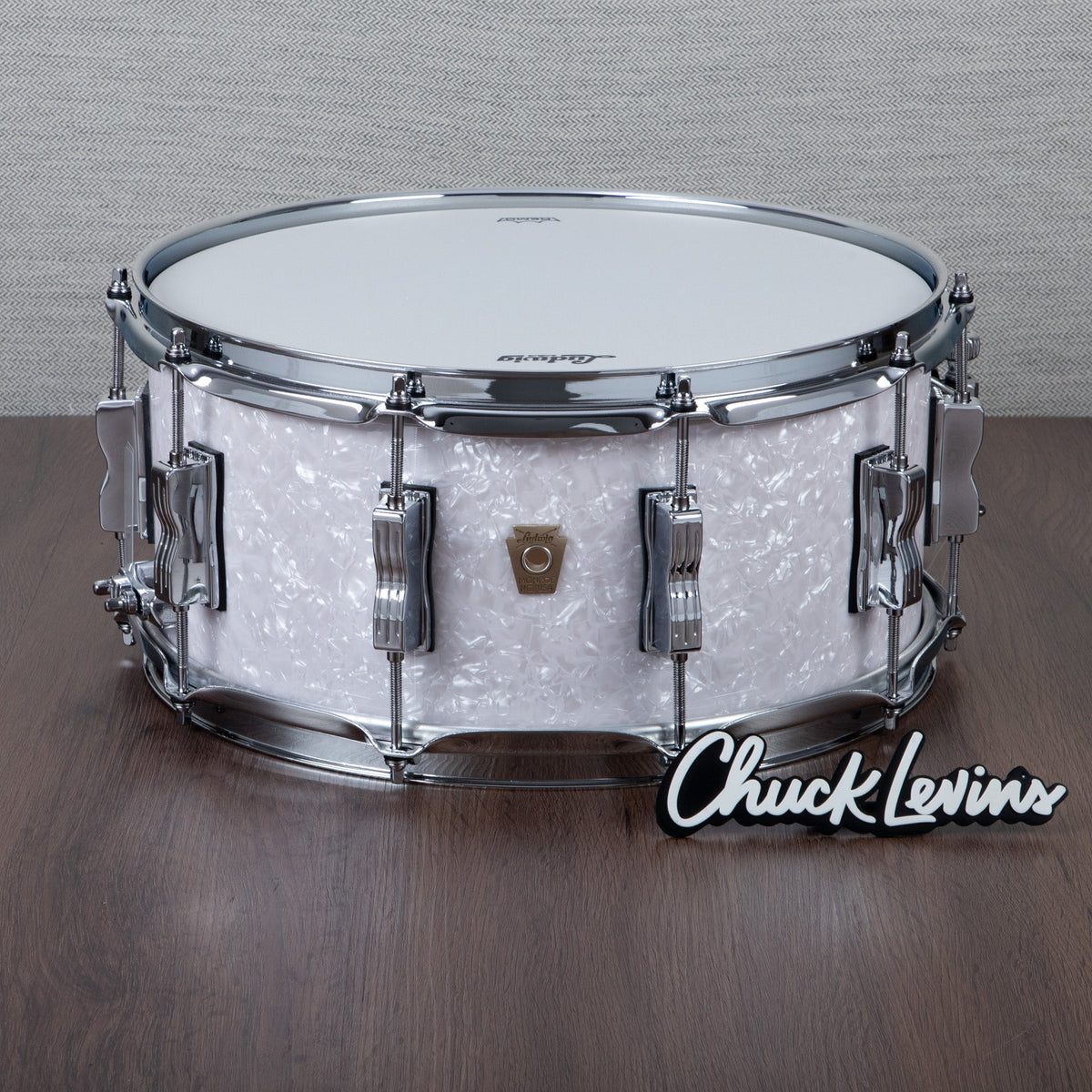 Ludwig Classic Maple 6.5x14-Inch Snare Drum - White Marine