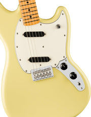 Fender Player II Mustang - Hialeah Yellow w/ Cleaning Kit