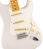Fender Eric Johnson Stratocaster - White Blonde w/ Guitar Cleaning Kit