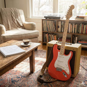Fender Squier Sonic Stratocaster - Fiesta Red w/ Amplifier