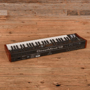 Behringer Deepmind 12 Polyphonic Analog Synthesizer - MUSICTONER
