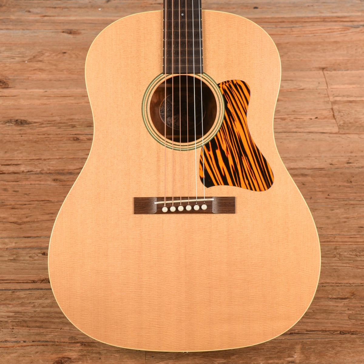 Collings CJ35 Natural - MUSICTONER