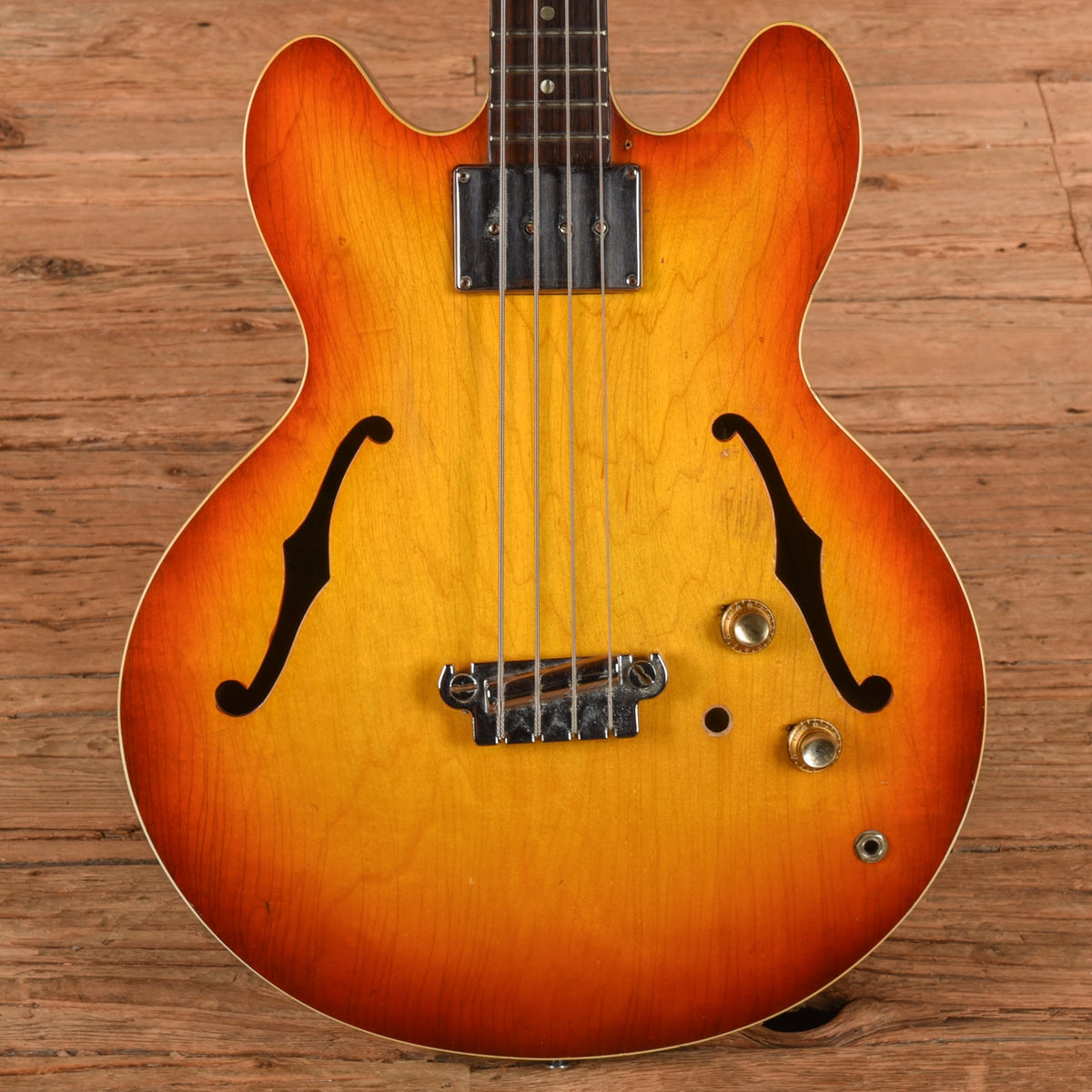 Epiphone Rivoli Sunburst 1966 - MUSICTONER
