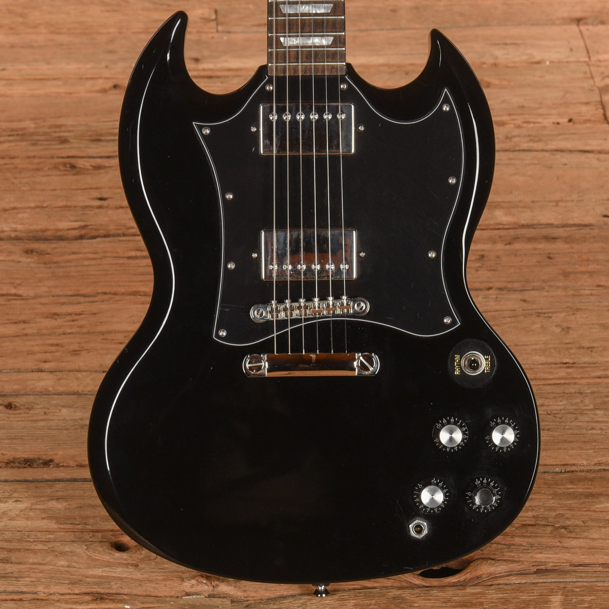 Epiphone SG Pro Ebony 2016 - MUSICTONER