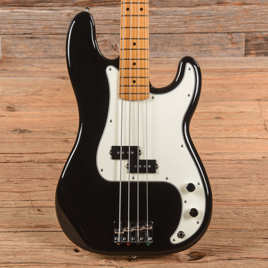 Fender Player Precision Bass Black 2024 - MUSICTONER