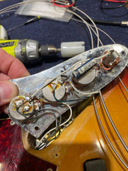 Fender Jazz Bass Sunburst 1969 - MUSICTONER
