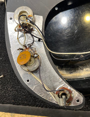 Fender Precision Bass Black 1977 - MUSICTONER