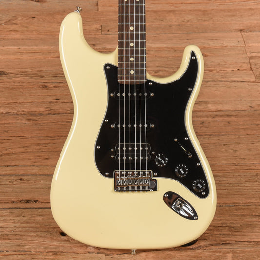 Fender American Special Stratocaster HSS Olympic White 2018 - MUSICTONER