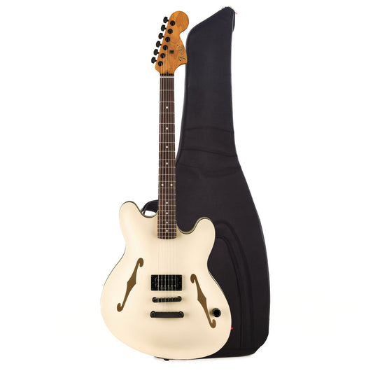 Fender Artist Tom DeLonge Starcaster Satin Olympic White Gig Bag Bundle - MUSICTONER