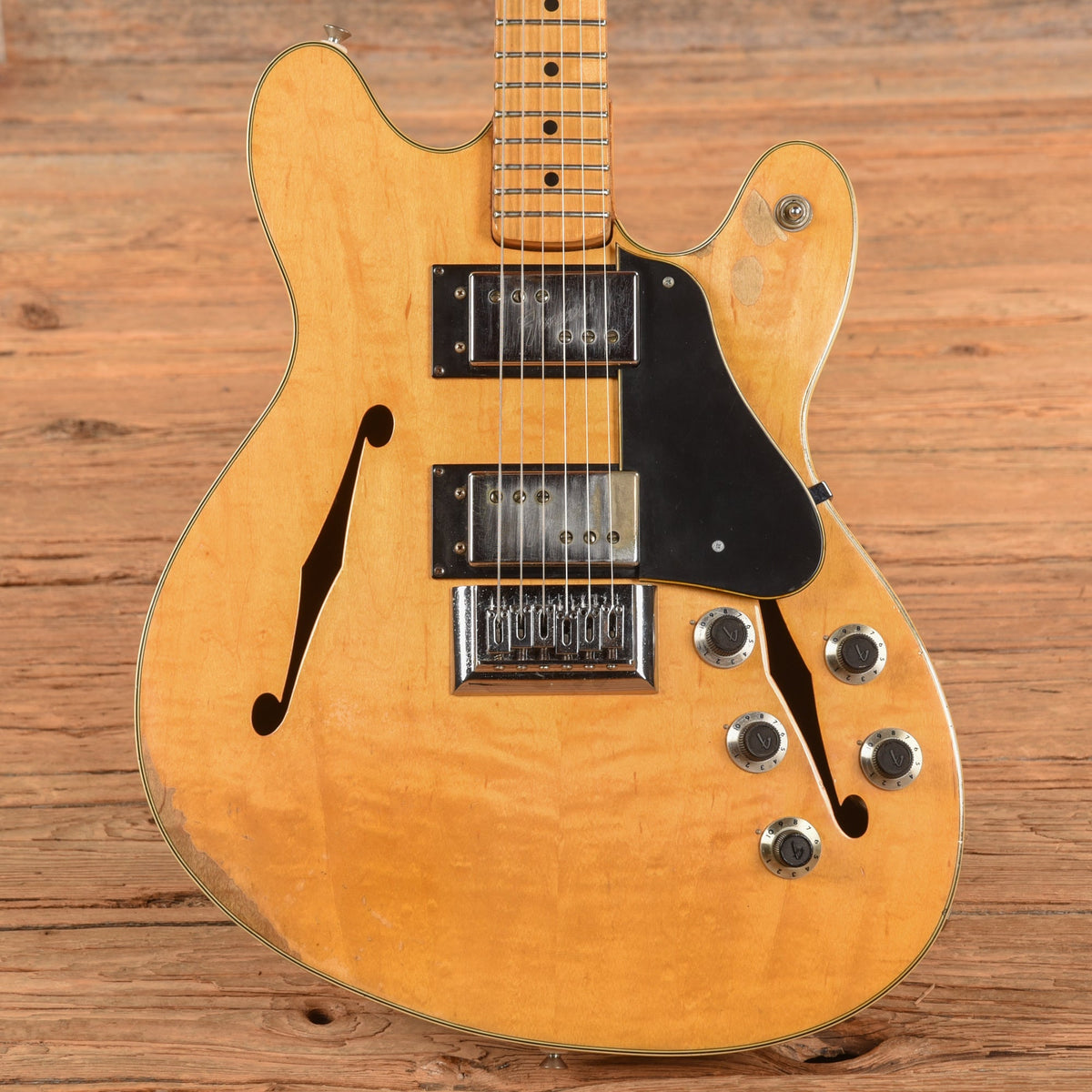 Fender Starcaster Natural 1976 - MUSICTONER