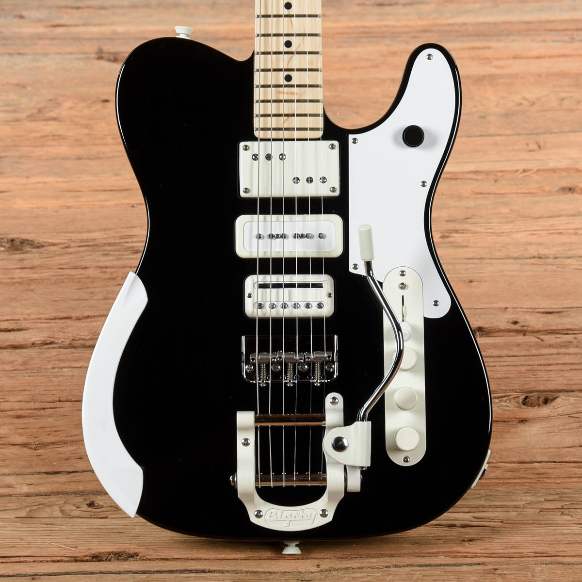 Fender Jack White Signature Triplecaster Black 2024 - MUSICTONER