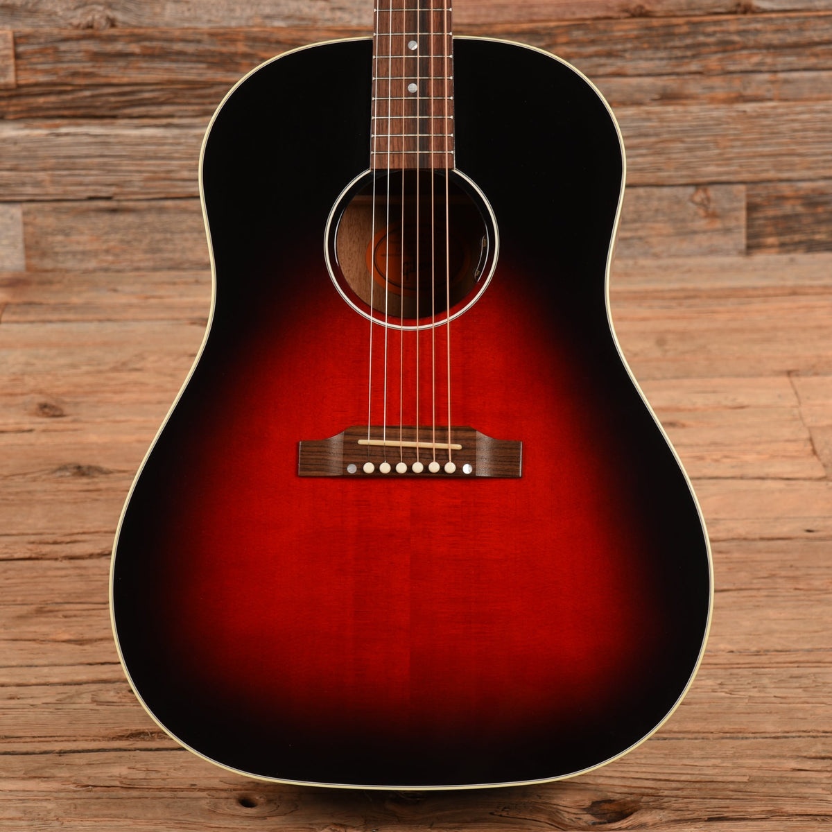 Gibson Slash J-45 2020 LEFTY - MUSICTONER