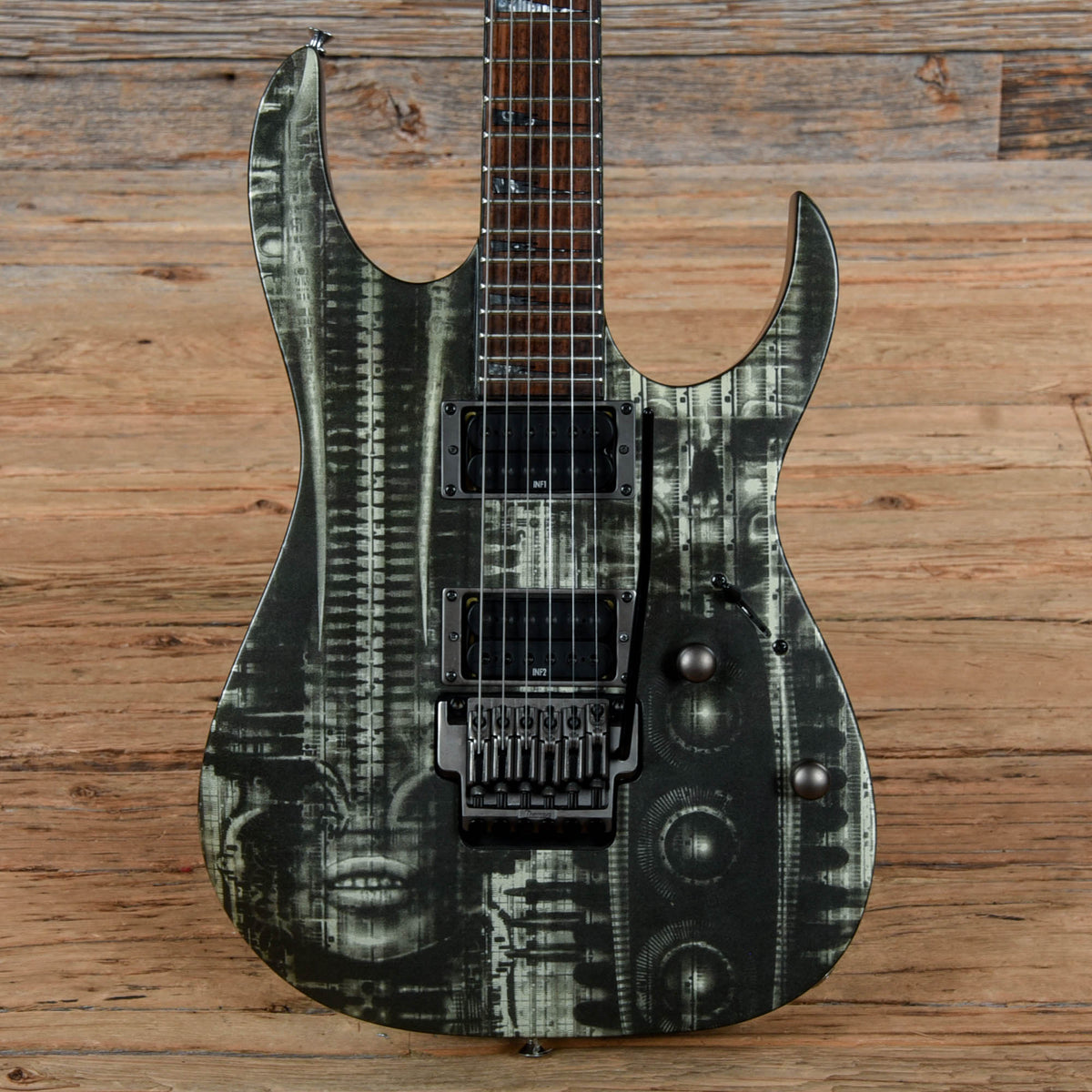 Ibanez RGT HRG2 Alien - MUSICTONER
