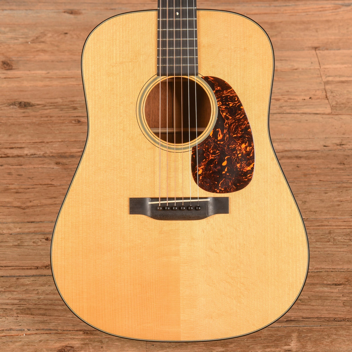 Martin D-18 Authentic 1937 Natural - MUSICTONER