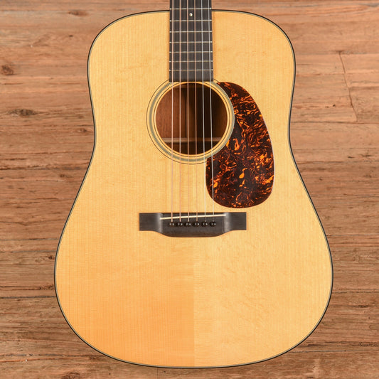 Martin D-18 Authentic 1937 Natural - MUSICTONER