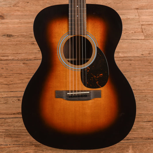 Martin Standard Series OM-21 Sunburst 2024 - MUSICTONER