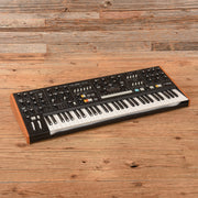 Moog Muse 8-Voice Analog Synthesizer - MUSICTONER