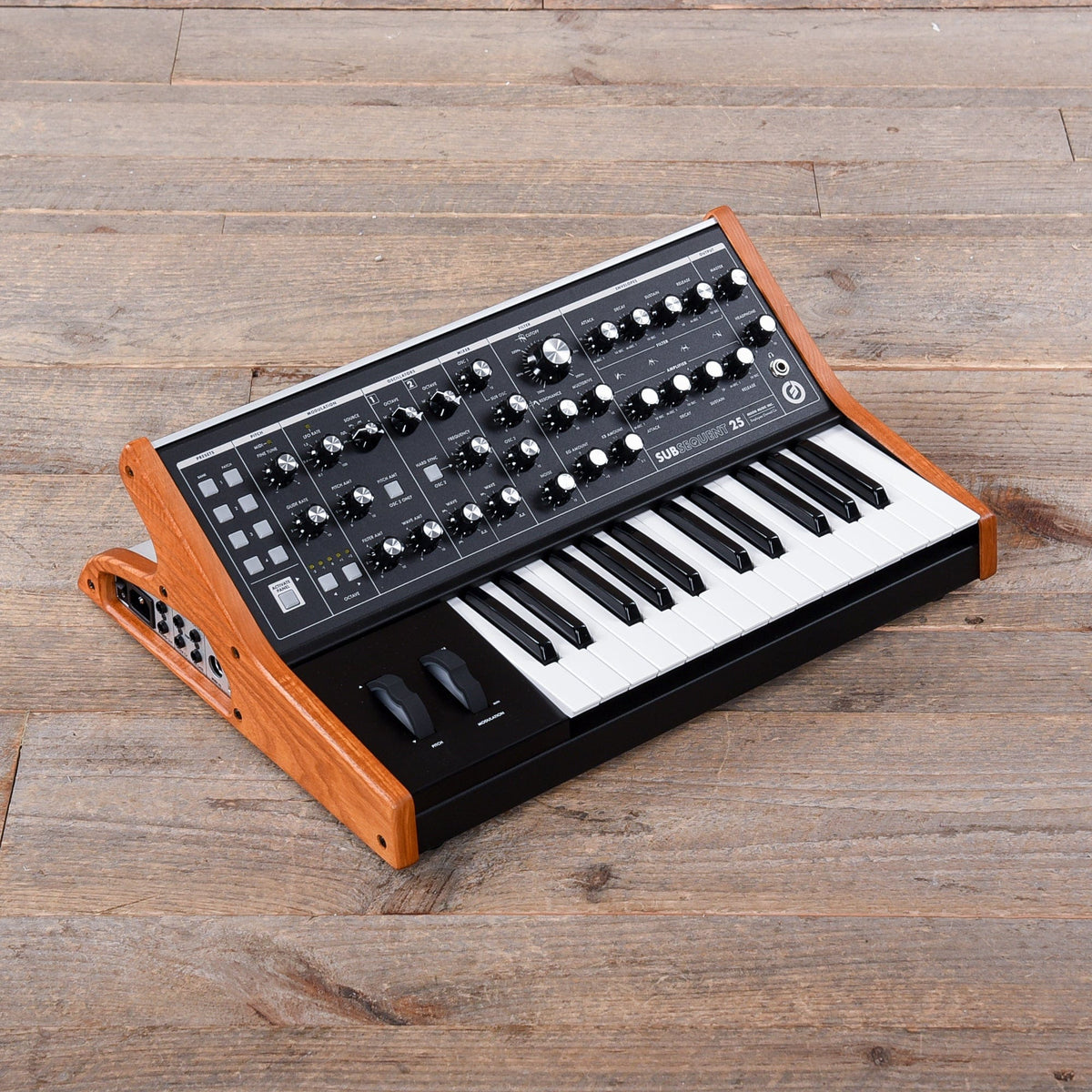 Moog Subsequent 25 Analog Synthesizer - MUSICTONER