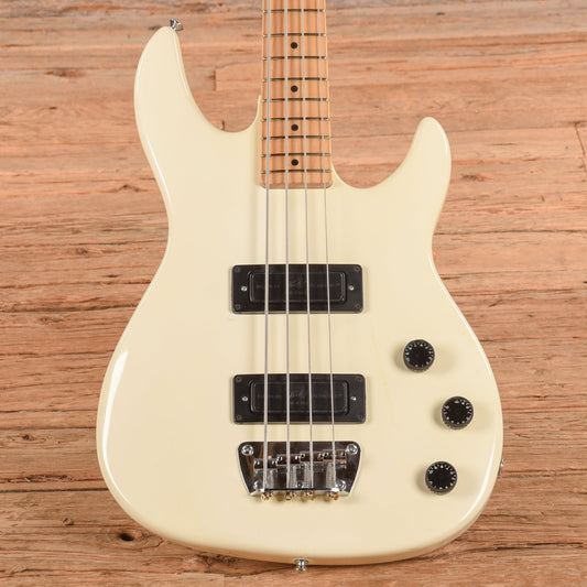 Peavey Foundation Bass White 1980s - MUSICTONER