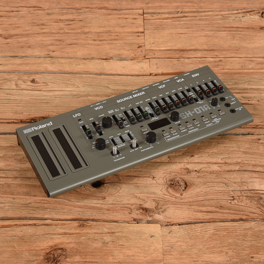 Roland SH-01A Boutique Series Monophonic Synthesizer Module - MUSICTONER