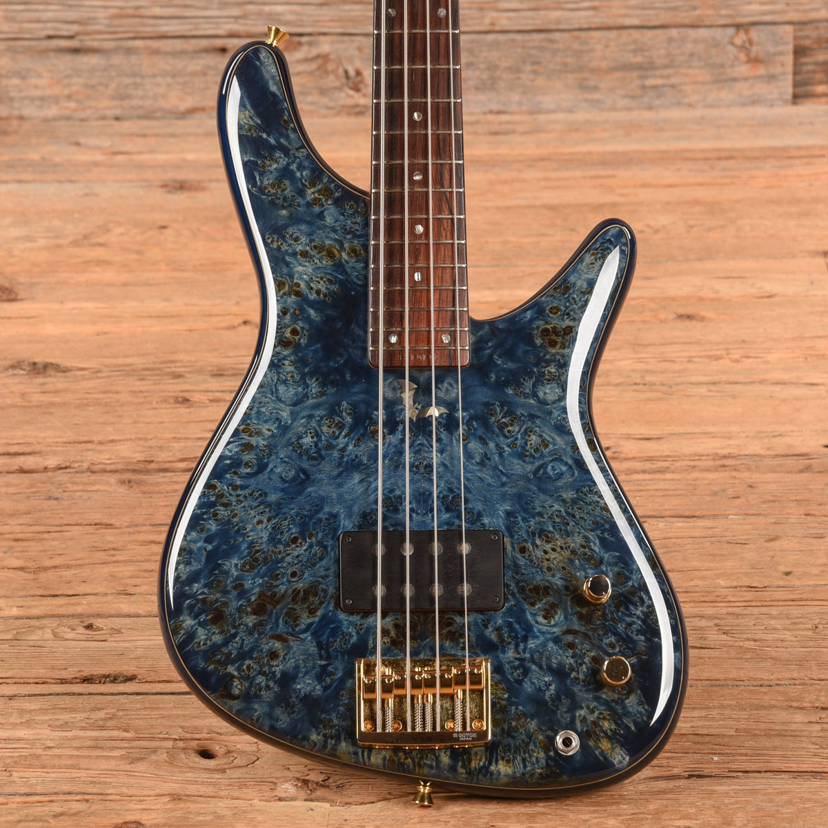 Sugi NB4C Poplar Burl Blue 2021 - MUSICTONER