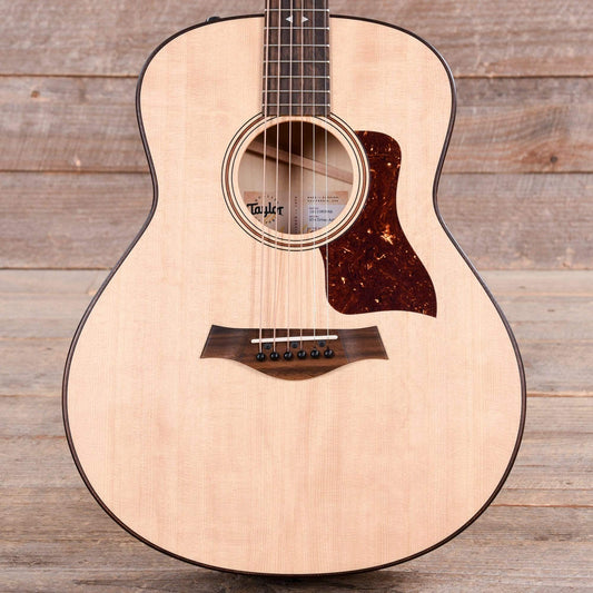 Taylor GTe Sitka/Urban Ash ES2 - MUSICTONER