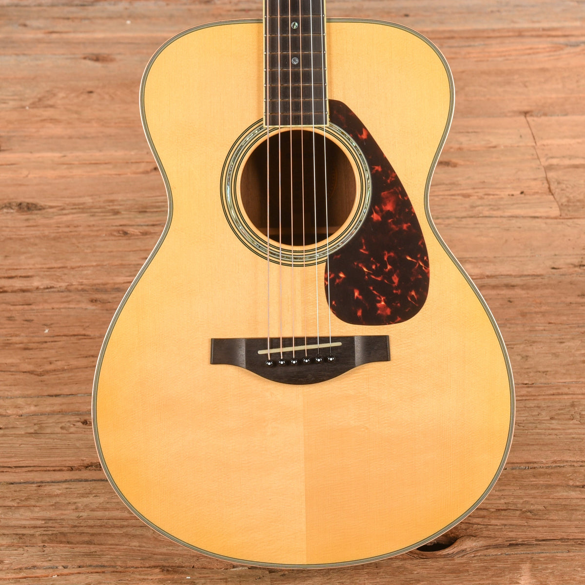 Yamaha LS16 Natural 2018 - MUSICTONER