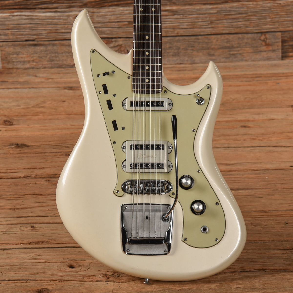 Yamaha SG12 12 String Electric White Metallic 1967 - MUSICTONER