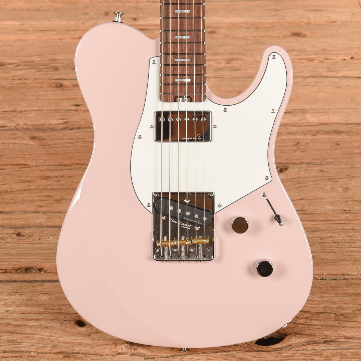Yamaha PACS+11S Pacifica SC Standard Plus Ash Pink - MUSICTONER